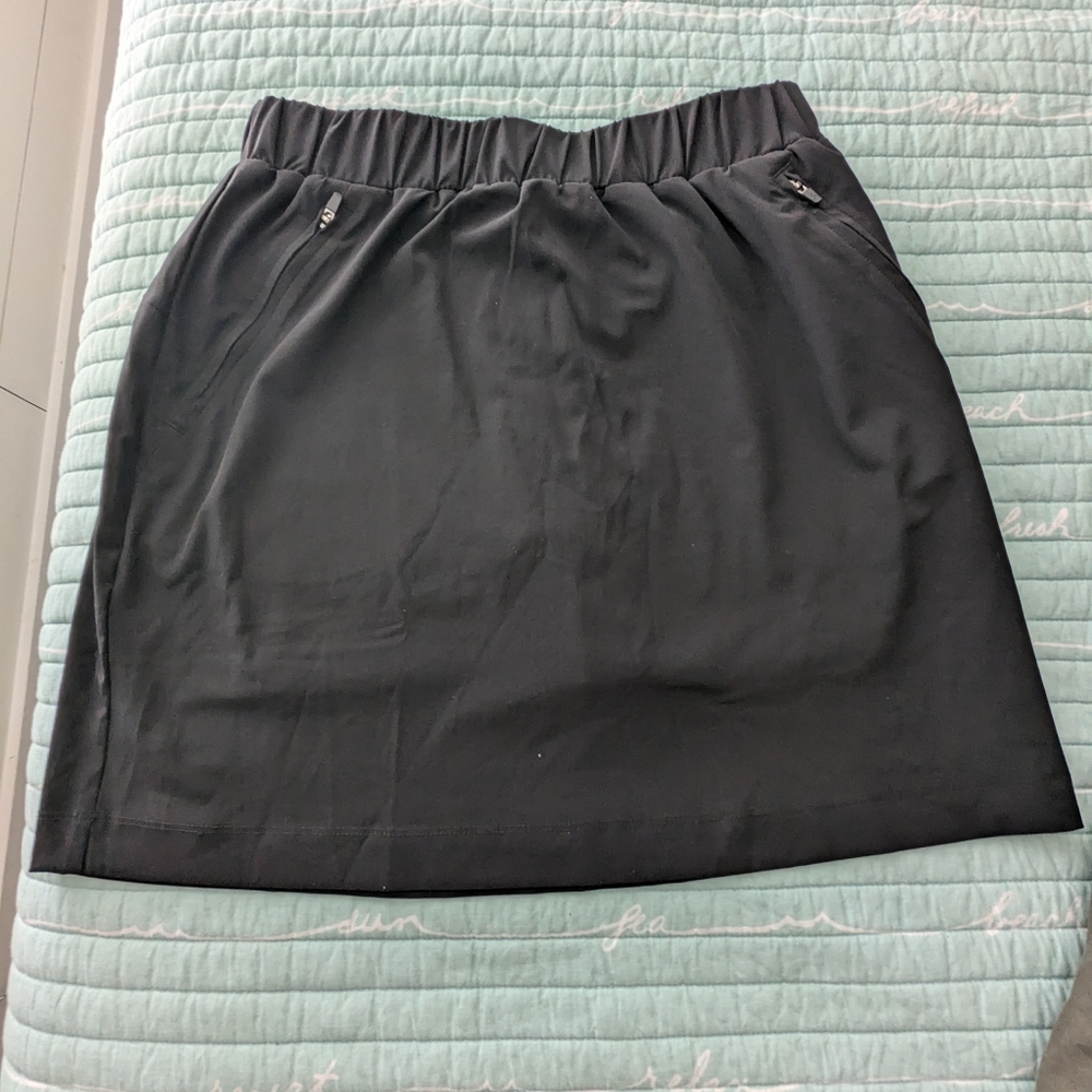 Ladies NWT Lou&Grey Black Skort Size XS
